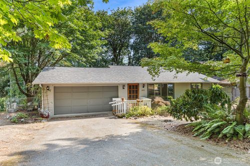 4613 Basswood Ct Se, Port Orchard, WA, 98366-5718 | Card Image