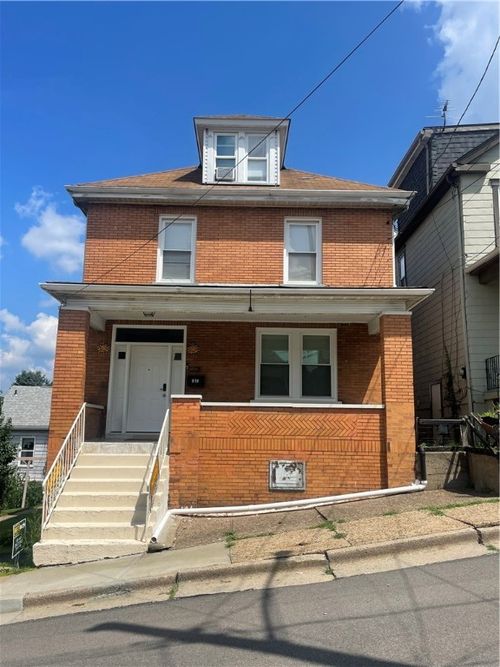 819 Kerr St, Ambridge, PA, 15003-2050 | Card Image