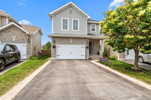 728 Margaret Way, Kingston, ON, K7K0C1 | Card Image