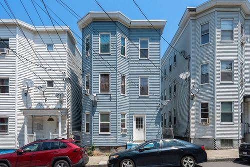 86 Grove St, Chelsea, MA, 02150-3156 | Card Image