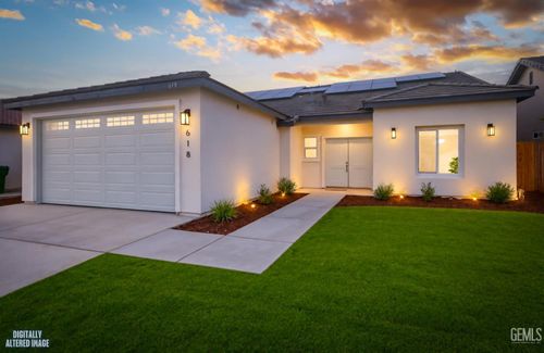 618 Sammy Way, Shafter, CA, 93263-2324 | Card Image