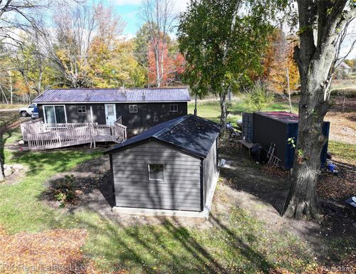 11785 Maple Rd, Lake, MI, 48632-9526 | Card Image