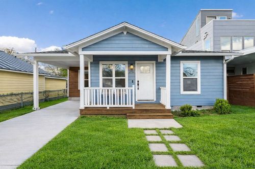 1-2702 Crest Ave, Austin, TX, 78702-2513 | Card Image