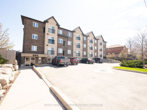 205-886 Golf Links Rd, Ancaster, ON, L9K1J8 | Card Image