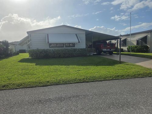 8010 Se Shenandoah Dr, Hobe Sound, FL, 33455-6083 | Card Image