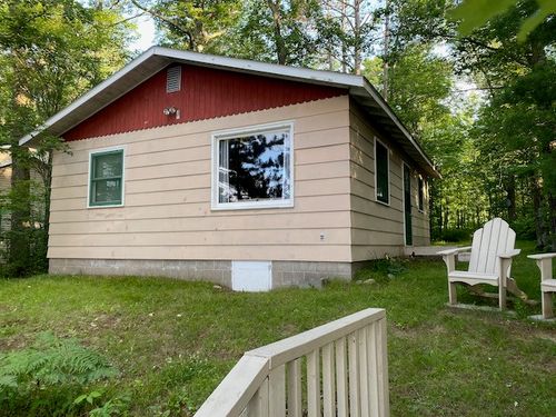 14255 W Court Oreilles Lake Dr, Hayward, WI, 54843-2072 | Card Image