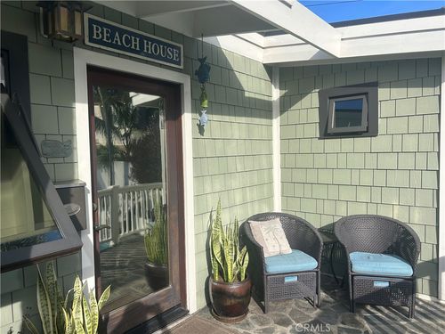 609 Knob Hill Ave, Redondo Beach, CA, 90277-4255 | Card Image