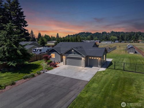 2217 Sirkka St, Centralia, WA, 98531-3506 | Card Image