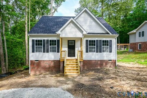 76 Albertson Ct, Ruther Glen, VA, 22546-1512 | Card Image