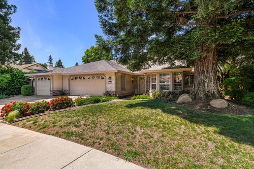 2460 Stabler Ln, Yuba City, CA, 95993-1103 | Card Image