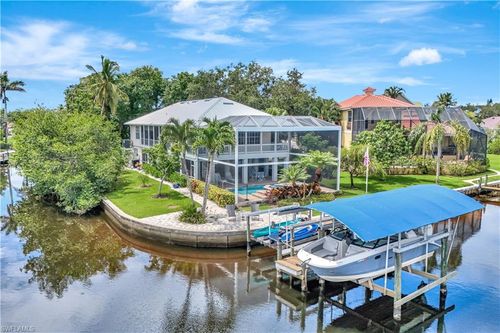 27214 Jolly Roger Ln, BONITA SPRINGS, FL, 34135-4317 | Card Image