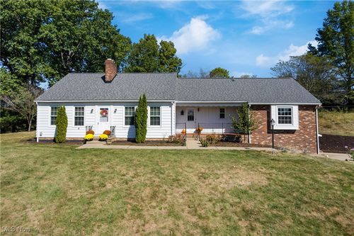 2251 Farber St, Magnolia, OH, 44643-9723 | Card Image