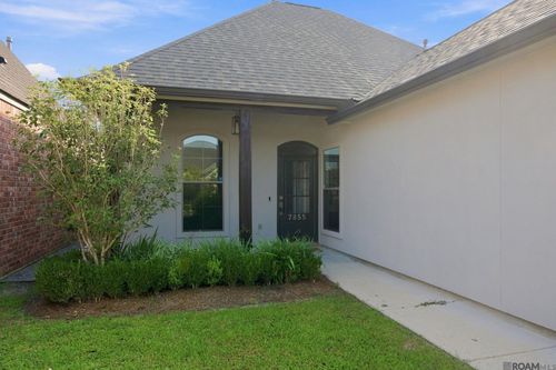 7855 Valencia Ct, Baton Rouge, LA, 70820-6523 | Card Image