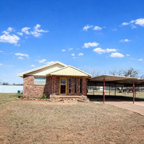 413 28th St, Snyder, TX, 79549 | Card Image