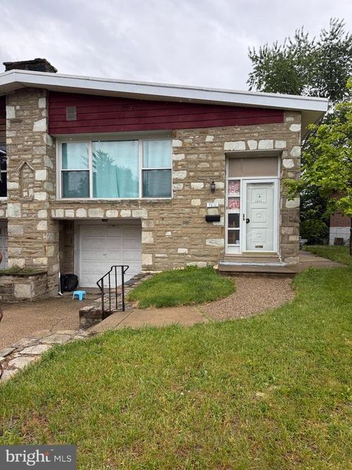 7621 Dorcas St, PHILADELPHIA, PA, 19111-3323 | Card Image
