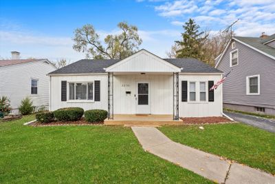 2236 Willow Road, House other with 2 bedrooms, 1 bathrooms and 2 parking in Homewood IL | Image 1