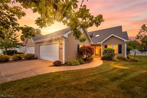 1540 Brighton Way, Broadview Heights, OH, 44147-3661 | Card Image