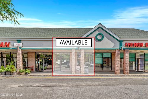 t14b15-184 Us Highway 9, Englishtown, NJ, 07726-8454 | Card Image