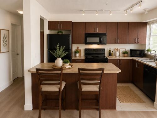 103-45561 Yale Rd, Chilliwack, BC, V2P0A8 | Card Image