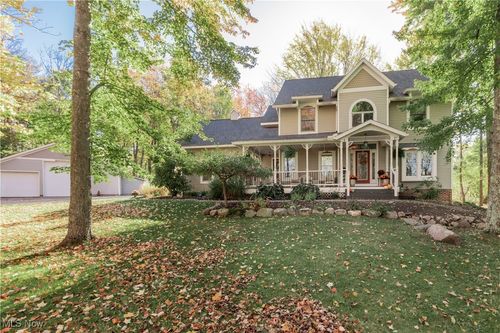 11075 Cory Ln, Newbury, OH, 44065-9789 | Card Image