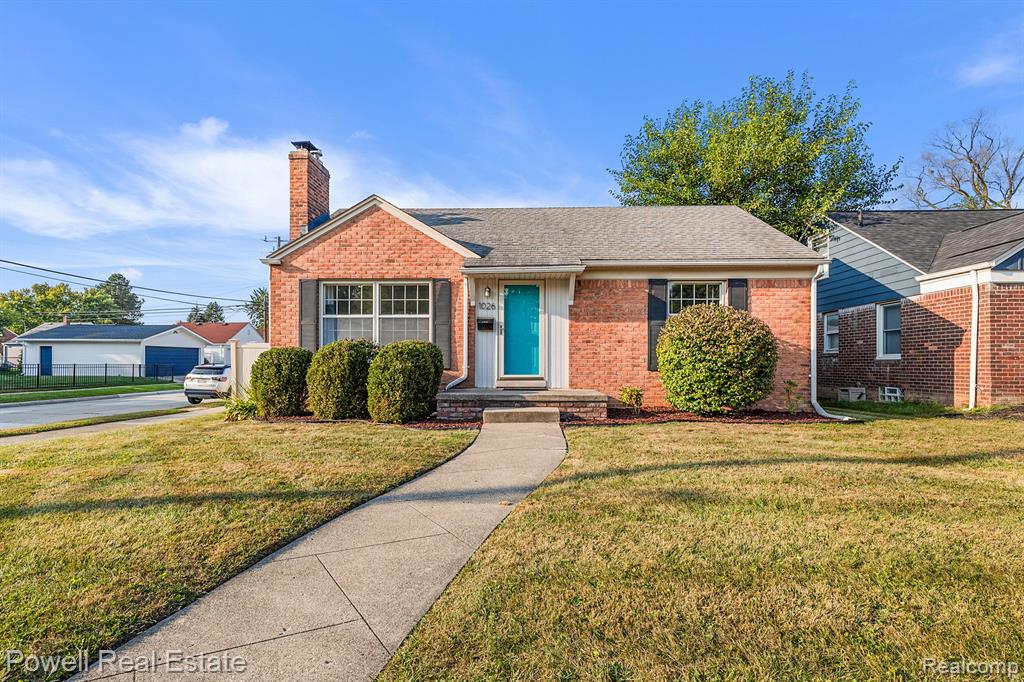 Cedarhill Dr, Royal Oak, MI 48067