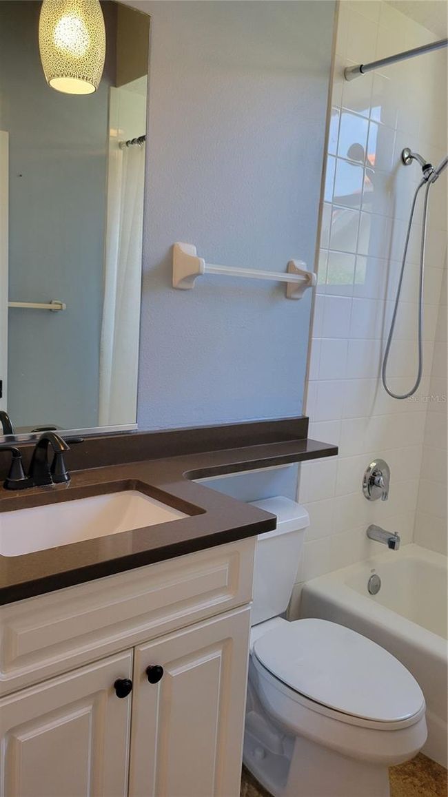 5050 Hanging Moss Ln, House other with 3 bedrooms, 3 bathrooms and null parking in SARASOTA FL | Image 24