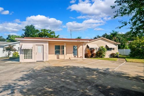 10701 Village Green Ave, Seminole, FL, 33772-2902 | Card Image