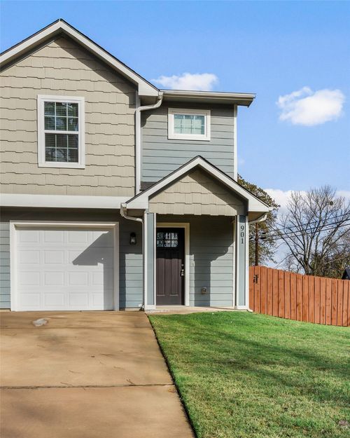 901 W Collins St, Denison, TX, 75020-7536 | Card Image