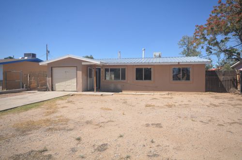 5941 Eucariz Ave Sw, Albuquerque, NM, 87121-3351 | Card Image