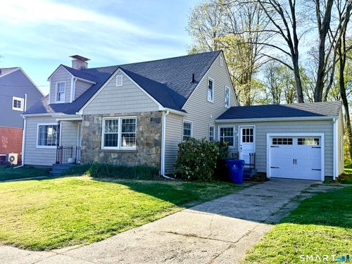7 Taylor Dr, Norwich, CT, 06360-4236 | Card Image