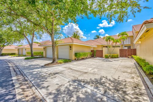 227 Old Meadow Way, Palm Beach Gardens, FL, 33418-3733 | Card Image
