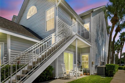 12291 Armenia Gables Circle, TAMPA, FL, 33612 | Card Image