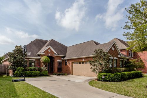 6706 Ashworth Dr, Sugar Land, TX, 77479-5685 | Card Image