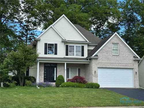 8828 Cedar Bend Rd, Sylvania, OH, 43560-9246 | Card Image