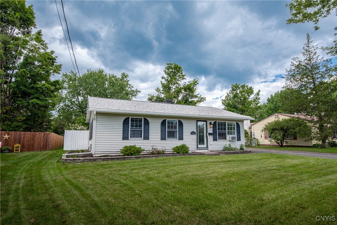 Westbrook Dr, Rome, NY 13440