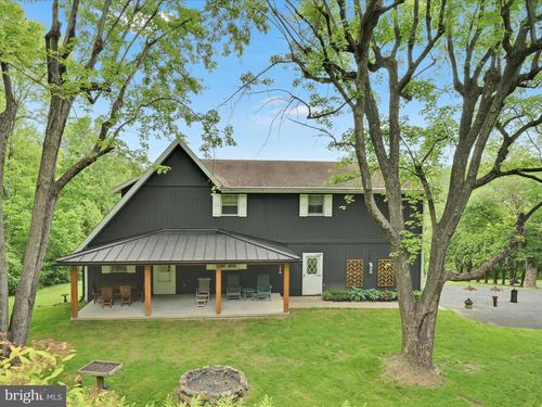 82 S Mountain Rd, Robesonia, PA, 19551-9208 | Card Image