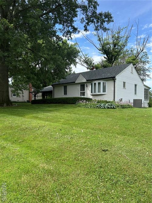 11409 Lilac Ave, Saint Louis, MO, 63138-2807 | Card Image
