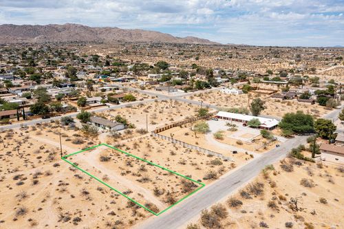 205 Division St, Joshua Tree, CA, 92252 | Card Image