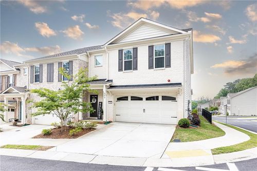 500 Garvin Dr, Woodstock, GA, 30189-1701 | Card Image