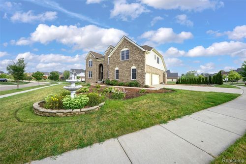 50584 Telluride, Canton, MI, 48187-4474 | Card Image