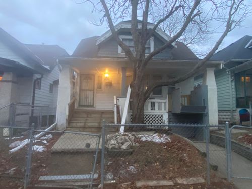 3342 N 26th St, Milwaukee, WI, 53206-1240 | Card Image
