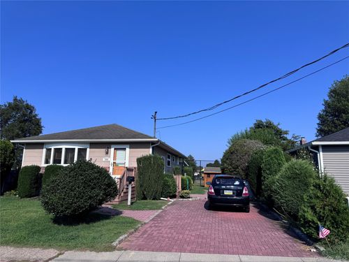 144 S 7th St, Bethpage, NY, 11714-2447 | Card Image