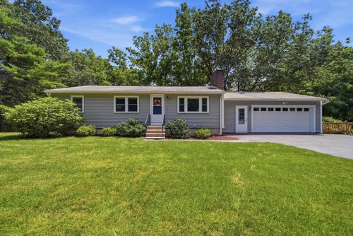 17 Parker Dr, Nashua, NH, 03062-1720 | Card Image