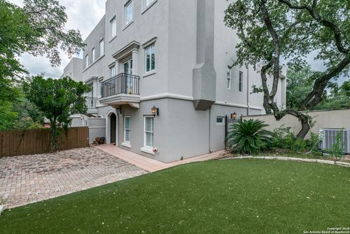 unit-227-1-225 E Mulberry Ave, San Antonio, TX, 78212-3042 | Card Image