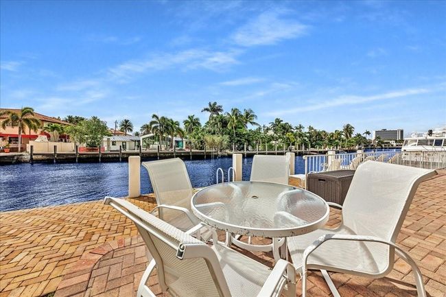 405 - 1332 Bayview Dr, Condo with 2 bedrooms, 2 bathrooms and null parking in Fort Lauderdale FL | Image 40
