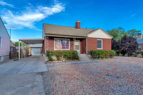562 N 1000 W, Salt Lake City, UT, 84116-2736 | Card Image