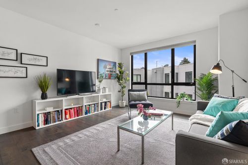 apt-411-1300 22nd St, San Francisco, CA, 94107-3838 | Card Image
