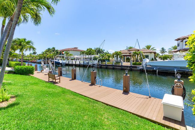 4220 Ne 24 Th Ave, House other with 3 bedrooms, 2 bathrooms and null parking in Lighthouse Point FL | Image 41