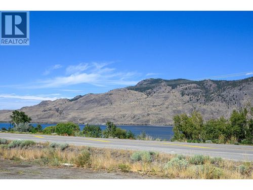 6896 Watson E Drive, House with 4 bedrooms, 2 bathrooms and 4 parking in Kamloops BC | Card Image