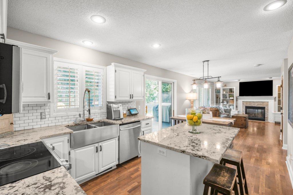 Kalenda Ave, Saint Michael, MN 55376